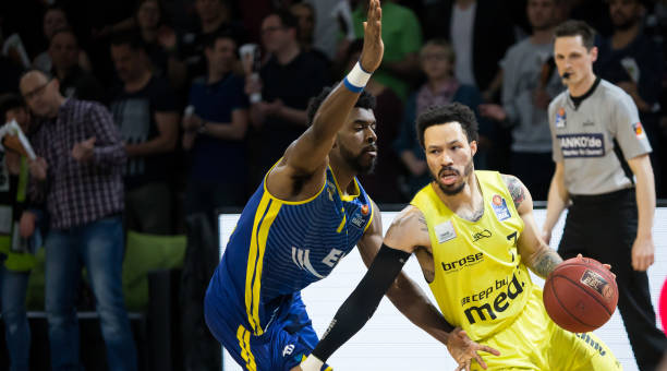 伤未完全恢 伤未完全恢