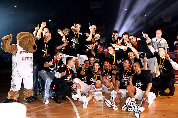 退出并非懦 退出并非懦